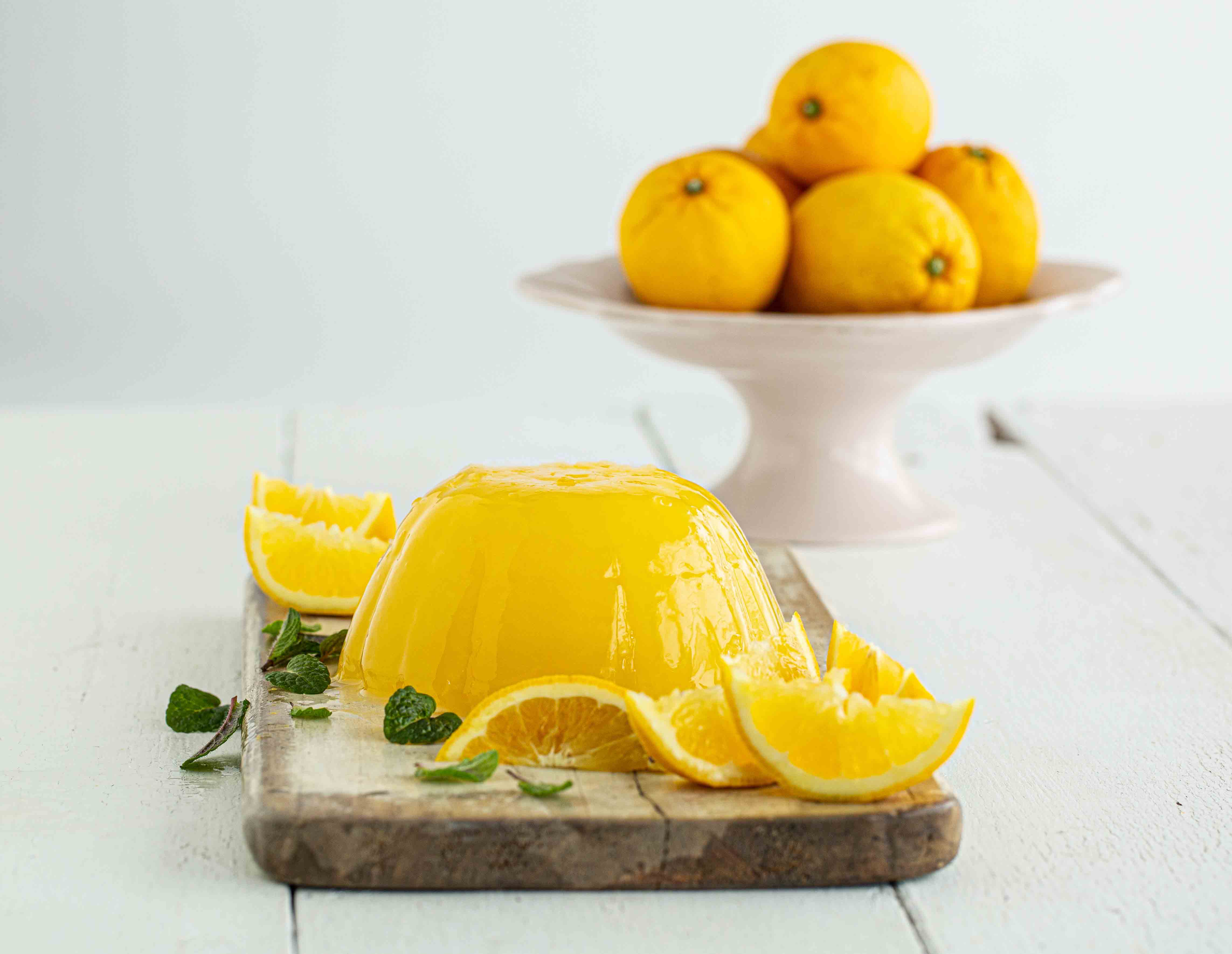 Gin and Lemonade Jelly - Twisted Citrus