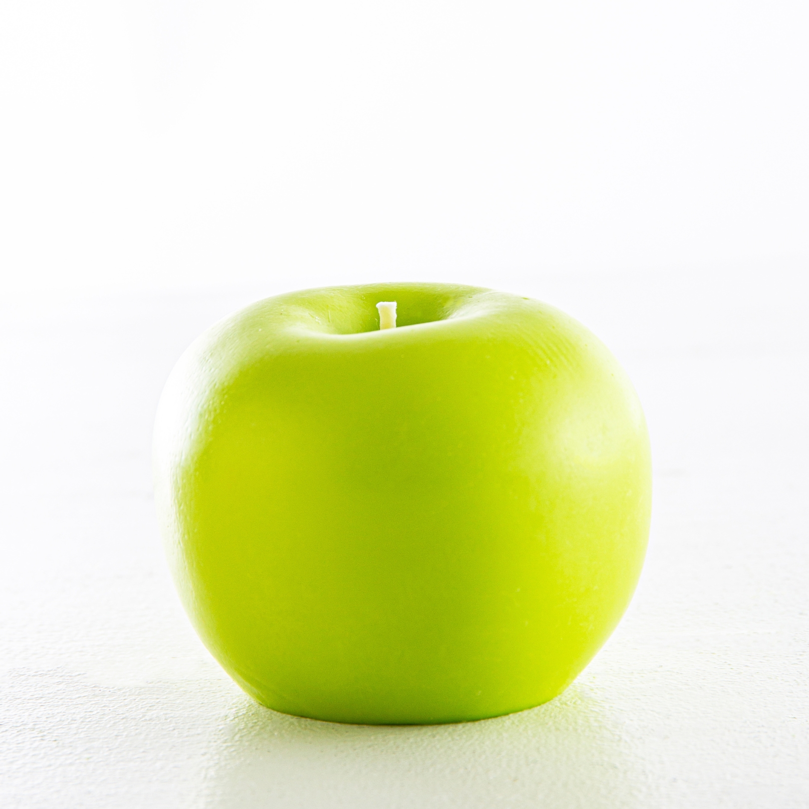 Buy The Apple Candle Online NZ - Twisted Citrus